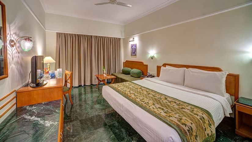 Renest Shirdi | Sparrow -room
